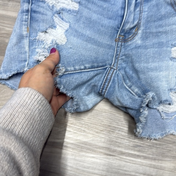 American Eagle Outfitters midi Light Blue Distressed Jean Shorts size 4 - Picture 3 of 8